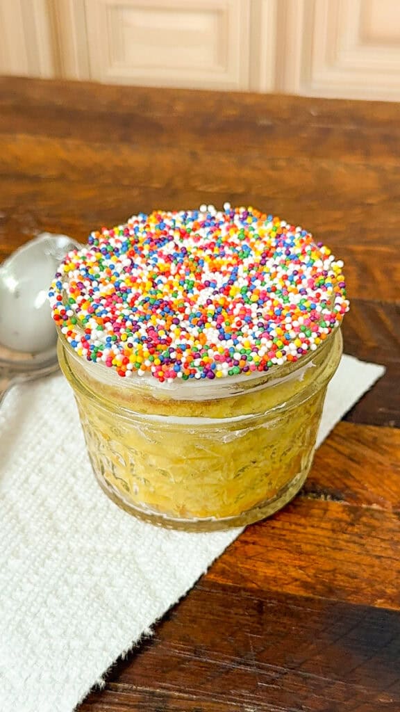 Viral dot cake